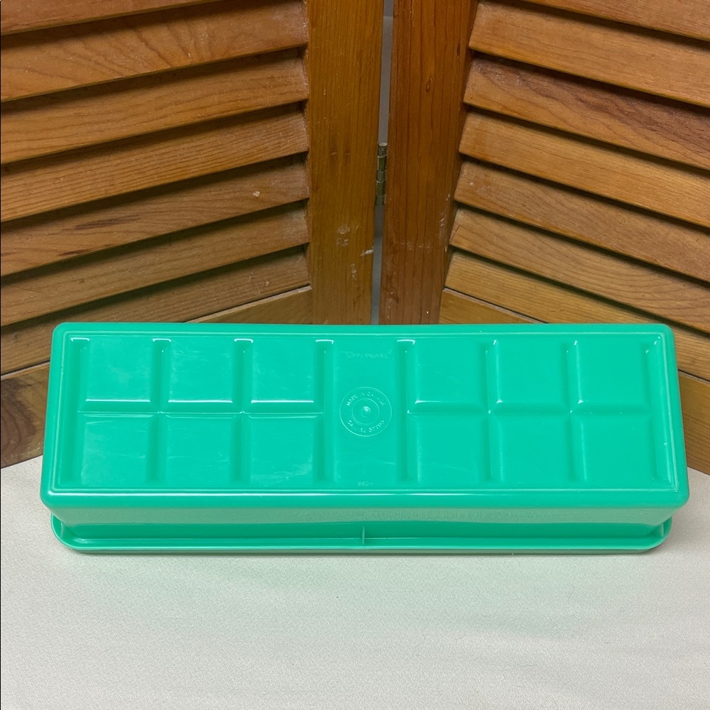 Tupperware Storage Container - Picture 3 of 12